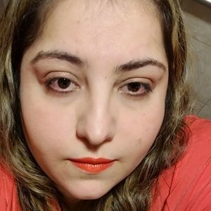 Meet your Posher, Anahi